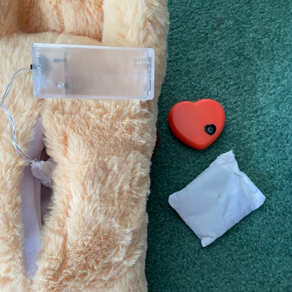 Plush Dog Calming Anxiety Relief Toy with Soft Light & Reusable Heat Pack. NEW - Picture 8 of 11